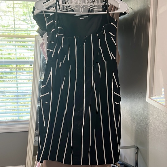 Strapless dress - Picture 2 of 3